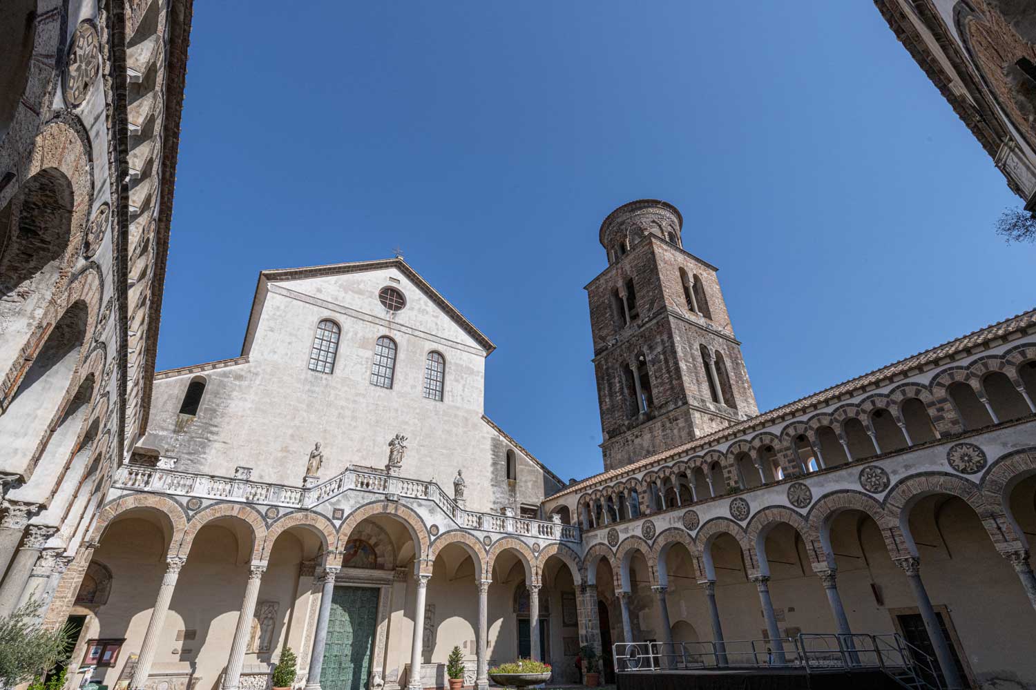 Cattedrale di Salerno – Il Duomo di Salerno e la Parrocchia Santi Matteo e  Gregorio Magno